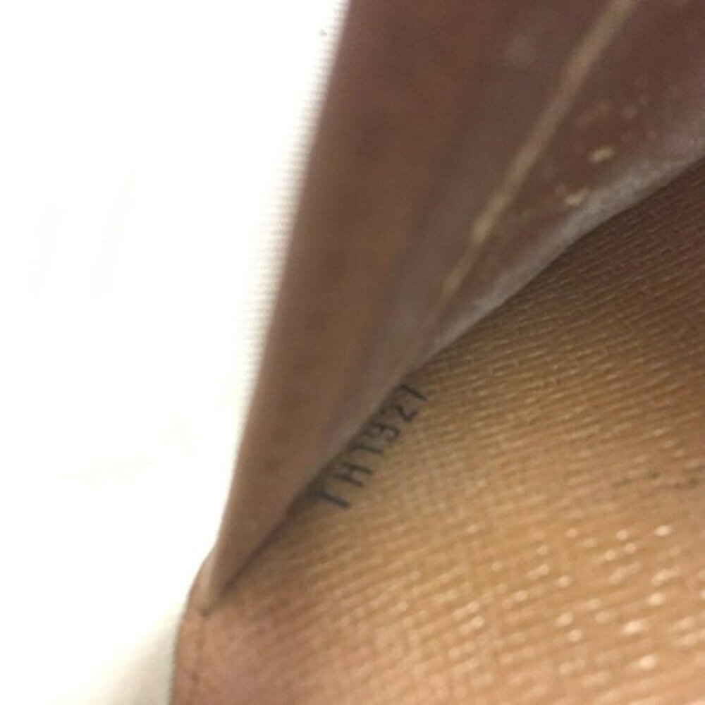 Louis Vuitton Monogram Porte Tresor International - Picture 9 of 9